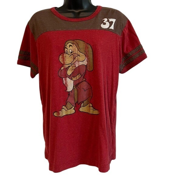 Disney Tops - Walt Disney World Grumpy Dwarf 37 Distressed Red Brown Shirt Womens Size‎ XL